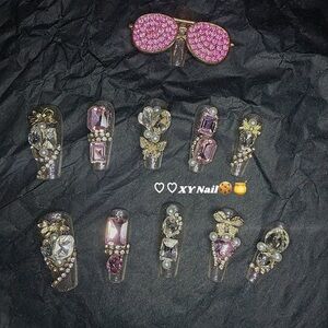 Elegant Pink Press-On Nails